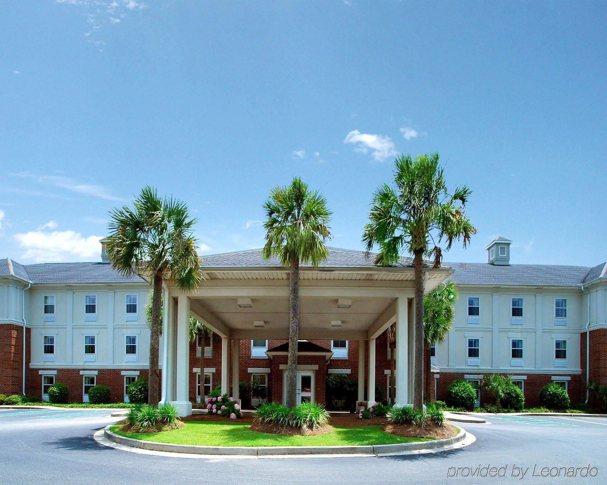 Comfort Inn & Suites Patriots Point Mount Pleasant Exterior photo